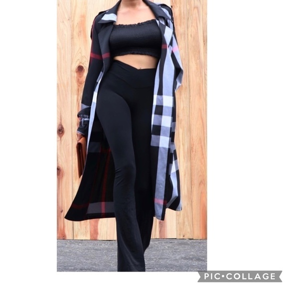 Oversized Black Plaid Trench - Picture 2 of 6